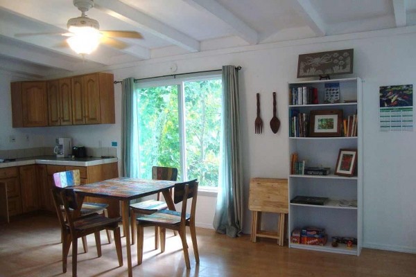 [Image: Oceanview,Pingpong,Darts,Bbq. Deck Overlooks Private Pond.Wai O'Pae is 5min Walk]