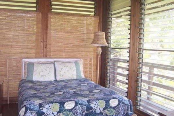 [Image: Ocean View Pualani Tropical Home]