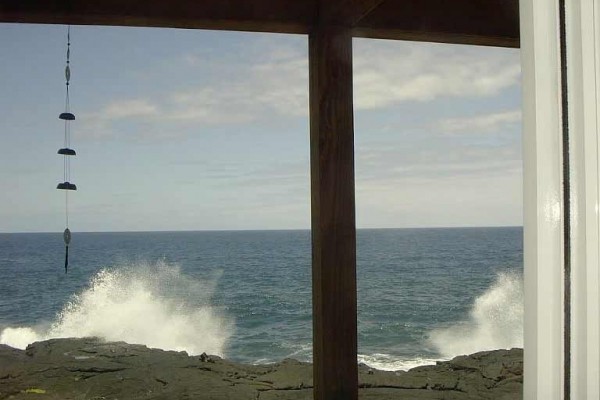 [Image: Hale Mar: Absoute Oceanfront, Luxury, Pool, Hot Tub, Near Volcano!]