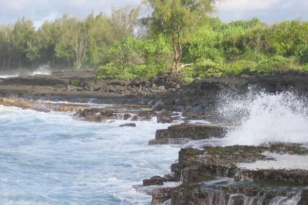 [Image: Hale Mar: Absoute Oceanfront, Luxury, Pool, Hot Tub, Near Volcano!]