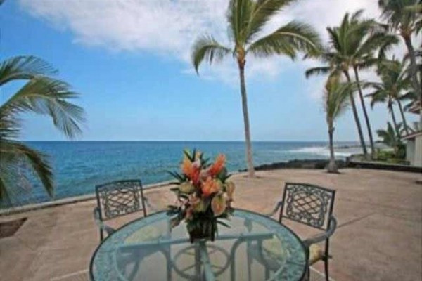 [Image: Keauhou Kona Surf and Racquet Club 185 - Ocean Front Townhome]