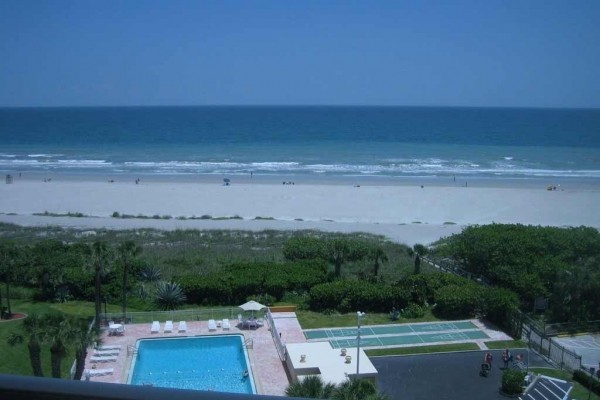 [Image: Stunning Direct Ocean Front Condo on Beach! Superb 8th Floor Views!]