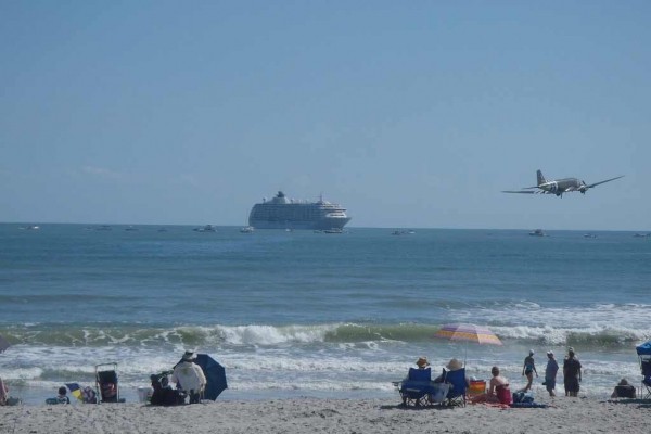 [Image: Cocoa Beach Oceanfront Best View. Cape Canaveral Fl. Renovated! Ron Jon, Disney]