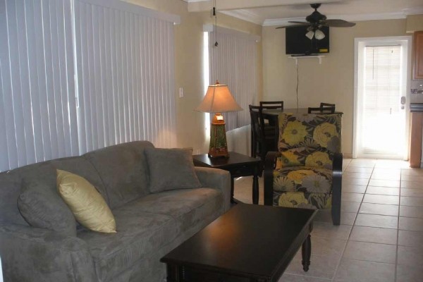 [Image: Direct Oceanfront Condo on Cocoa Beach]