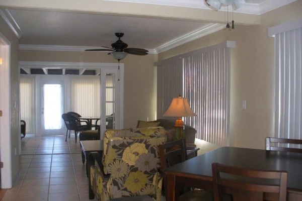 [Image: Direct Oceanfront Condo on Cocoa Beach]