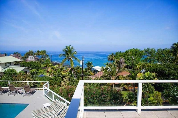 [Image: Luxurious Ocean View Home with Large Pool &amp; Lanai]