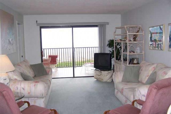 [Image: Florida Direct Atlantic Beach Condo-Near Space Center,Theme Parks &amp; Mco Airport]