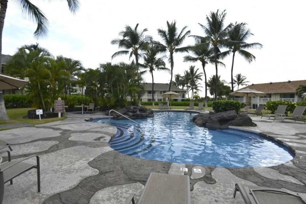 [Image: Kona Coast, Ocean View, Great for Families, Walk to Town]