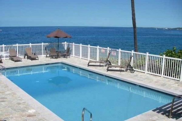 [Image: Oceanfront Complex with Oceanside Pool*Affordable 2 Bedroom]