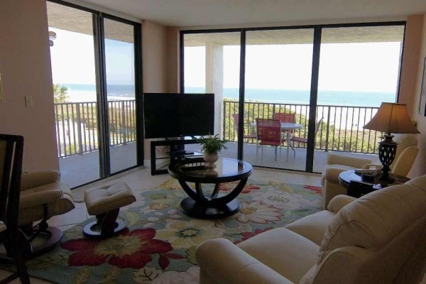 [Image: Best Ocean Views from 2BR Florida Condo W/Double Balcony &amp; Private W/D]