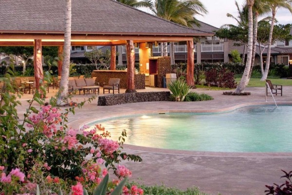 [Image: Kulalani 2 Story 2/2 Special Rate $200/nt+Tax! Located Near Pool &amp; Spa!]