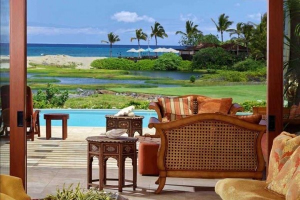 [Image: Better Than a Hotel Suite - Almost Oceanfront - 3 Bedroom Home]