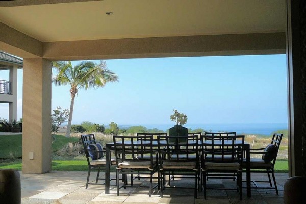 [Image: Luxury Kid-Friendly Ocean View Condo at Mauna Kea Resort]