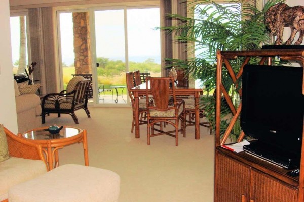 [Image: Best Ocean View*Free Amenities at Mauna Kea Hotel*Contact Owner for Discounts]