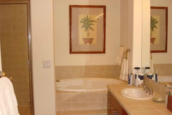 [Image: Best Ocean View*Free Amenities at Mauna Kea Hotel*Contact Owner for Discounts]