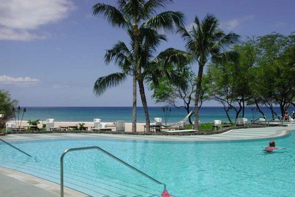 [Image: Free Night - Free Mauna Kea Resort Access - 3 BR, 3 BA Oceanview]