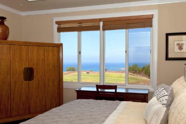 [Image: Free Night - Free Mauna Kea Resort Access - 3 BR, 3 BA Oceanview]