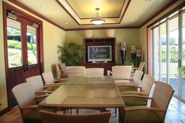 [Image: Free Night - Free Mauna Kea Resort Access - 3 BR, 3 BA Oceanview]