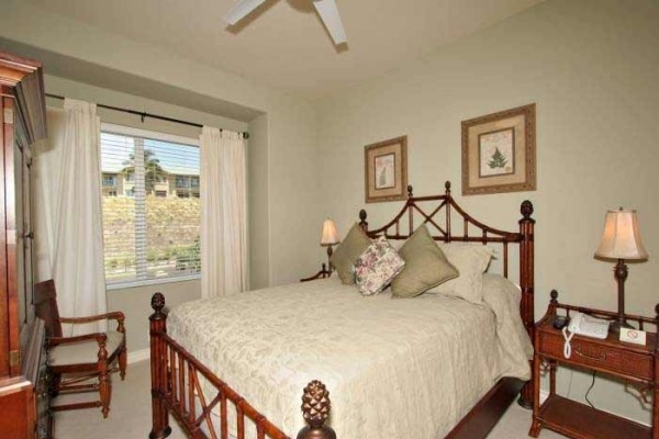 [Image: Kumulani D3 - Popular Golf Course Condo Near Hapuna Beach!]