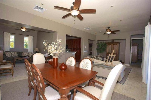 [Image: Kumulani D3 - Popular Golf Course Condo Near Hapuna Beach!]