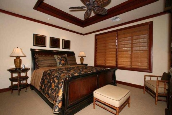 [Image: H201 Beautiful Model Unit - Best Location and Views in Wai'Ula'Ula!]