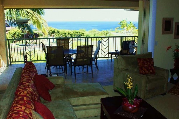 [Image: Oceanview 3 Bd/3 Bath Wai'Ula'Ula- Now Booking 2014]