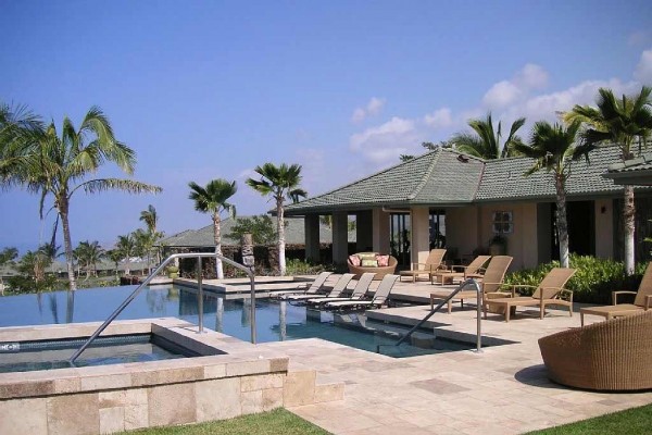 [Image: Oceanview 3 Bd/3 Bath Wai'Ula'Ula- Now Booking 2014]