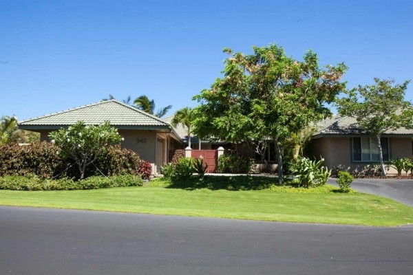 [Image: Ocean View Mauna Kea Resort Luxury Villa with Private Pool &amp; Spa]