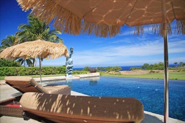 [Image: Golf Course Ocean View Home - Infinity Pool at the Mauna Kea]