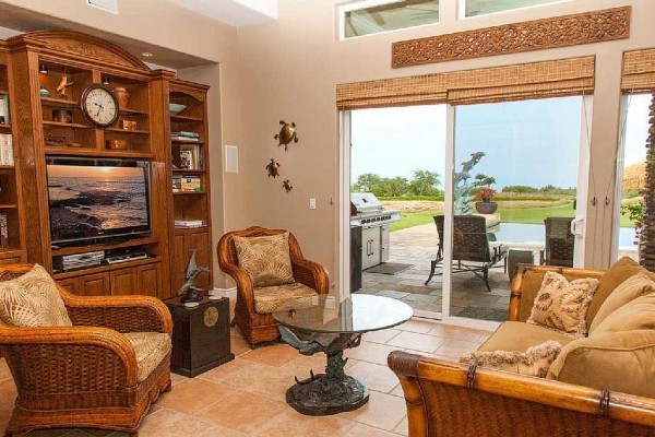 [Image: Golf Course Ocean View Home - Infinity Pool at the Mauna Kea]