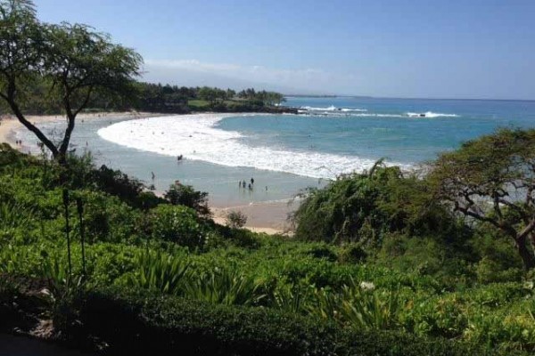 [Image: Mauna Kea Resort Villa, Ocean Views with Pool &amp; Spa in Backyard]