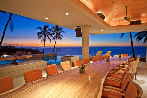 [Image: Oceania at Mauna Kea Resort - Luxury 10 Bedroom Estate!]