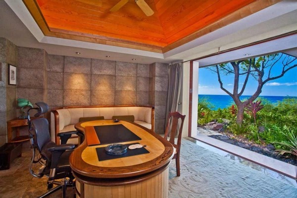 [Image: Oceania at Mauna Kea Resort - Luxury 10 Bedroom Estate!]