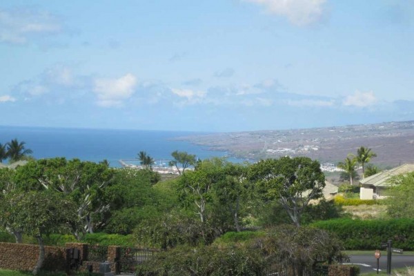 [Image: Private Gated Ocean View Home - Apa'Apa'a - Mauna Kea Resort]