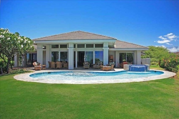 [Image: Mauna Kea Ocean View - Family Vacation Home]