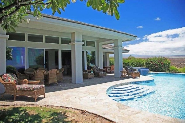 [Image: Mauna Kea Ocean View - Family Vacation Home]