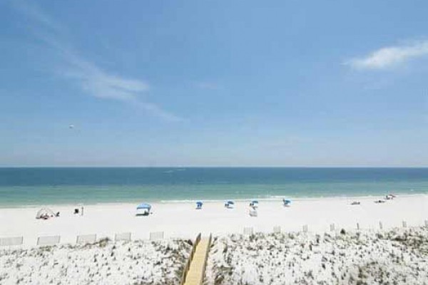 [Image: Dolphin Key 3c Orange Beach Gulf Front Vacation Condo Rental - Meyer Vacation Rentals]