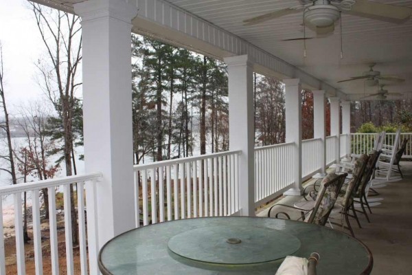 [Image: Smith Lake Rentals.Com - 'Great Views' - Views, Beach, Gated, Ramp]