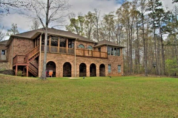 [Image: Smith Lake Rentals.Com - Heavenly Cove- Luxury Behind the Gates in Stoney Pt]