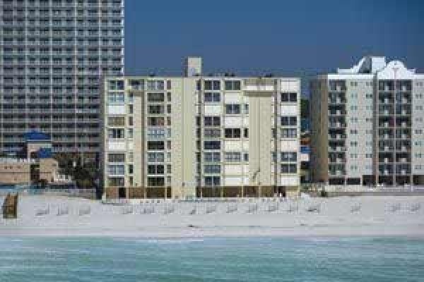 [Image: Edgewater West 25 Gulf Shores Gulf Front Vacation Condo Rental - Meyer Vacation Rentals]