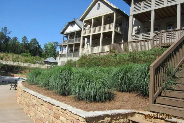 [Image: Bolton Cove: Home 9. Pool, Playground &amp; Optional Boat Rental.]