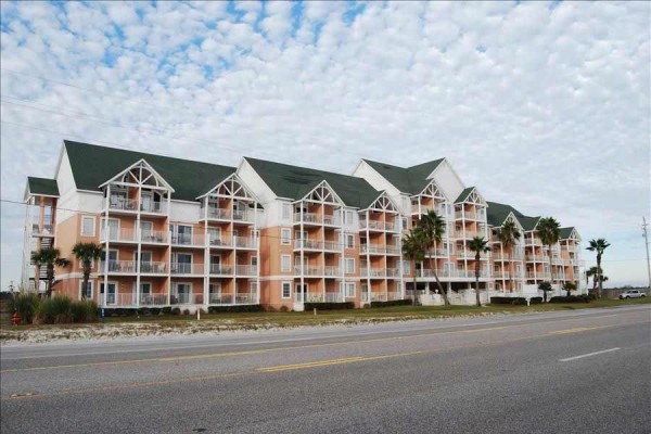 [Image: Grand Beach Resort 109 - Freshly Remodeled - New Rental! Call Today]