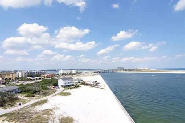 [Image: Grand Pointe 703 Orange Beach Gulf View Vacation Condo Rental - Meyer Vacation Rentals]