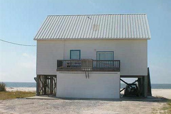 [Image: Ocean Seaduction Fort Morgan Gulf Front Vacation House Rental - Meyer Vacation Rentals]