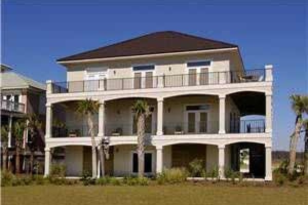 [Image: Just Us: 6 BR / 5.5 BA Beach Home in Gulf Shores, Sleeps 18]
