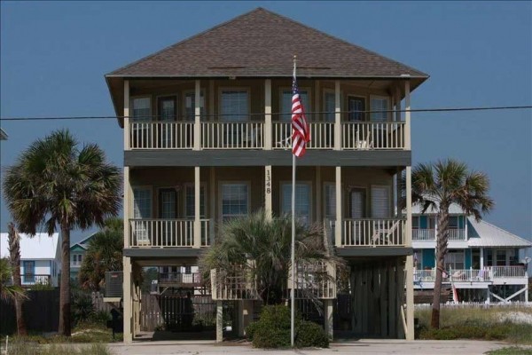 [Image: Camp David Beach House/Duplex/Pool/1348 W Beach Blvd.Great Ocean View]