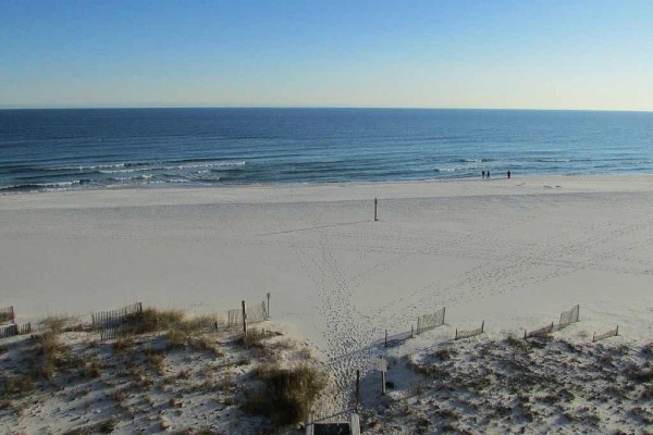 [Image: Gulf Front Fifth Floor 2BR/2BA with Stunning Views--Fall Specials Have Started!!]