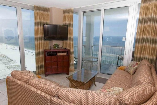 [Image: 3 BR / 3 BA East Corner Unit with Incredible View | Best Rates for Spring Break!]