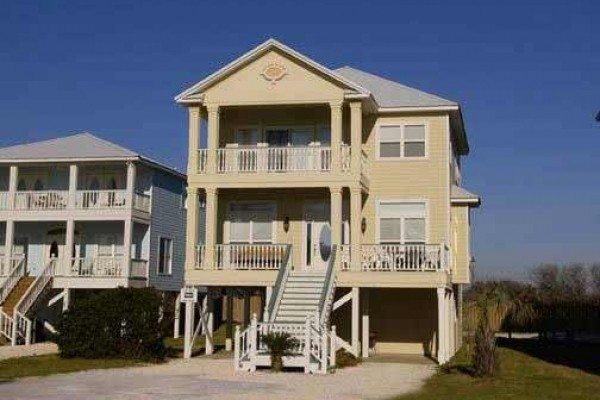 [Image: Sea Fever: 5 BR / 4.5 BA Beach Home in Orange Beach, Sleeps 12]