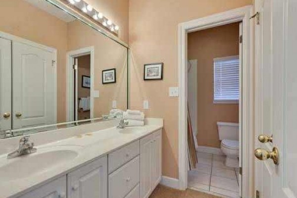 [Image: Sea Fever: 5 BR / 4.5 BA Beach Home in Orange Beach, Sleeps 12]